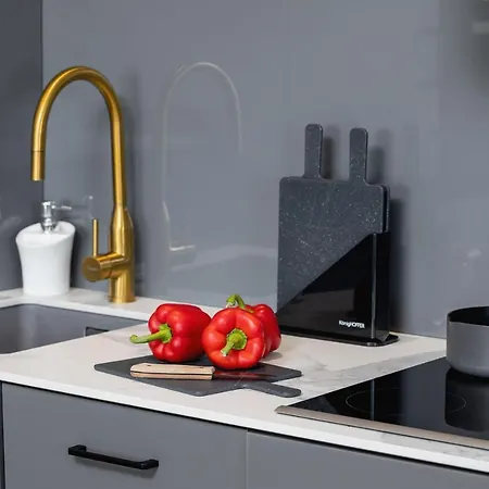 Mogilska By Renters Prestige Apartment *